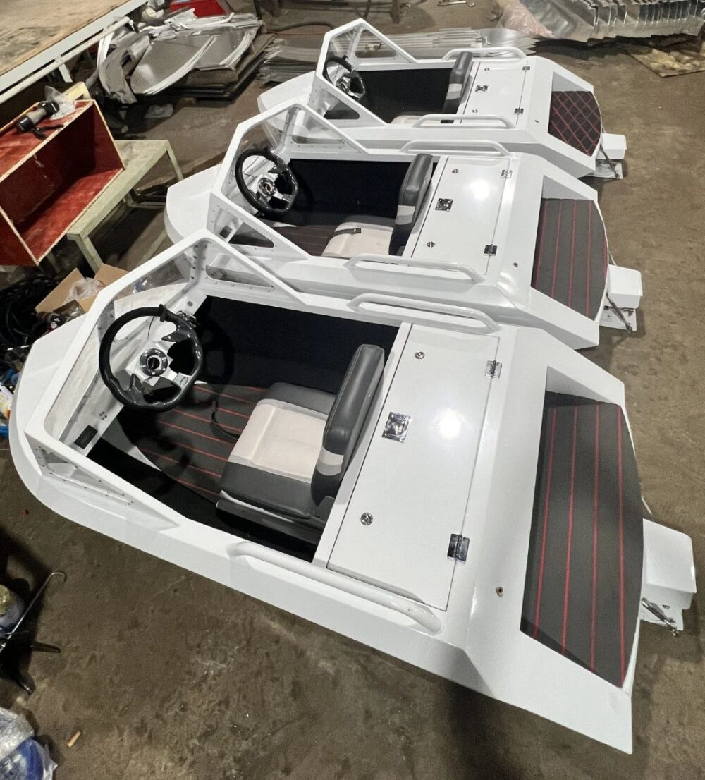 Mini Electric Jet Boat - Image 6